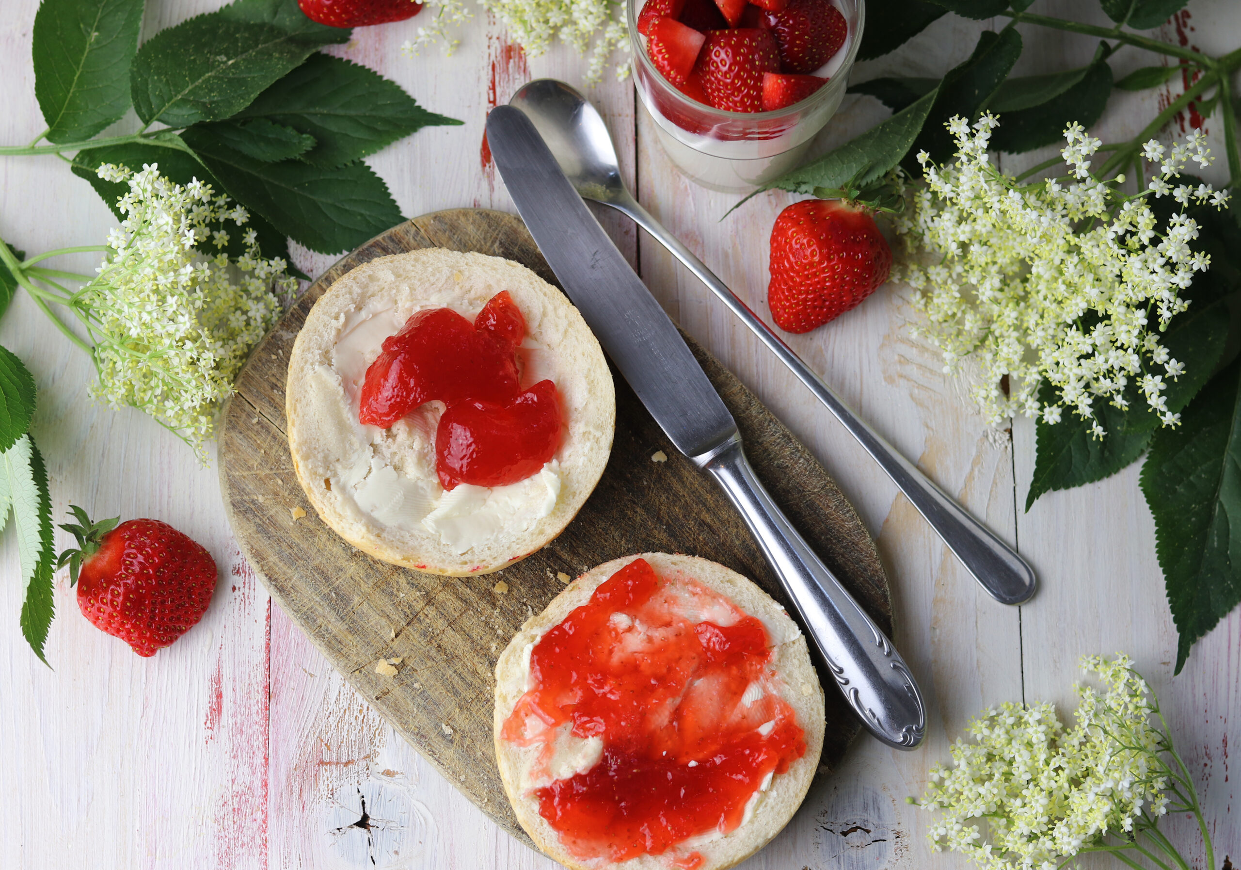 Elderflower and strawberry jam – enticing sweet summer joy
